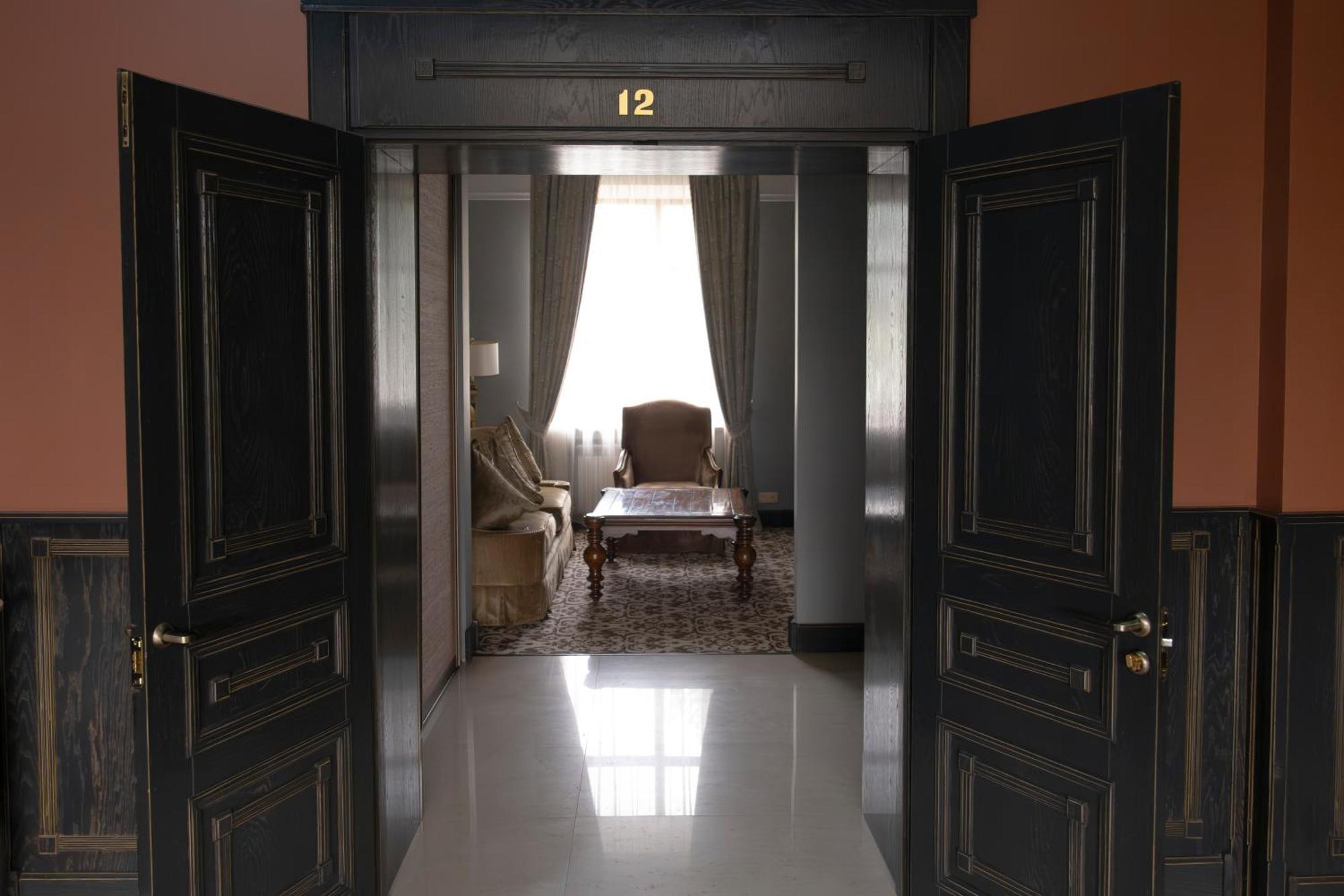 Plaza Hotel Kokčetau Exteriér fotografie